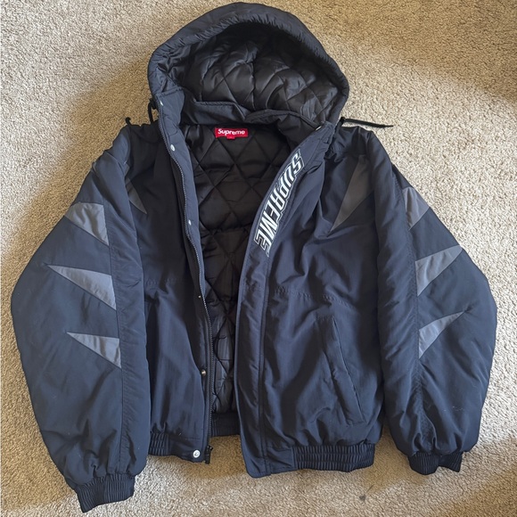 2023 Supreme Wildcat Sideline Puffer jacket - Picture 3 of 4